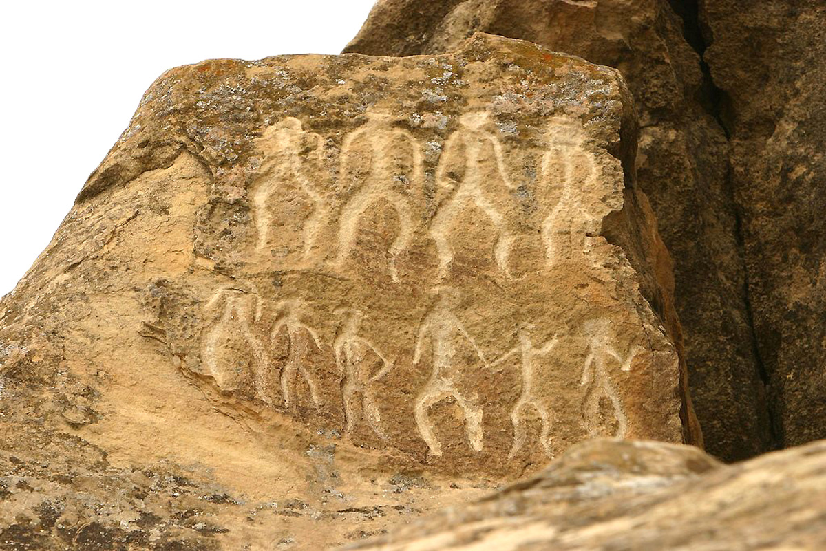 Bakı 2015: Azərbaycanın qədim tarixinin şahidi – Qobustan (FOTO)