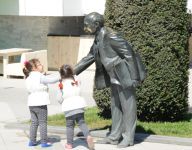 Bakı sakinləri və qonaqlar: İlk Avropa Oyunları əhvali-ruhiyyəsində (FOTO)