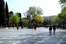 Bakı sakinləri və qonaqlar: İlk Avropa Oyunları əhvali-ruhiyyəsində (FOTO)