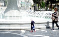 Bakı sakinləri və qonaqlar: İlk Avropa Oyunları əhvali-ruhiyyəsində (FOTO)