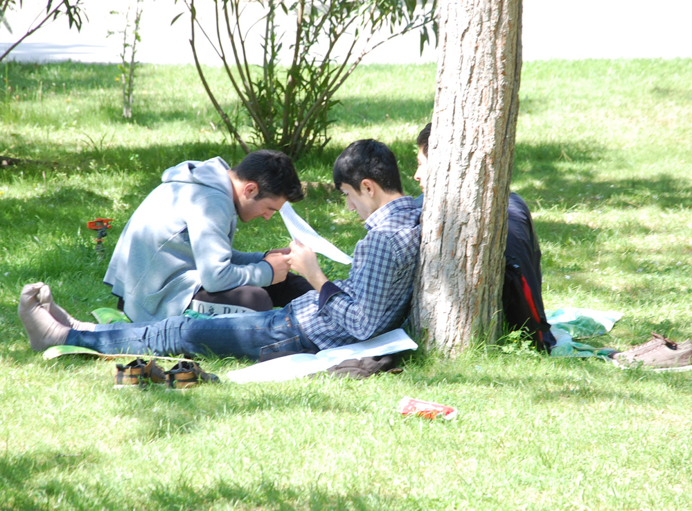 Bakı sakinləri və qonaqlar: İlk Avropa Oyunları əhvali-ruhiyyəsində (FOTO)