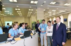 Prezident İlham Əliyev və xanımı I Avropa Oyunları Əməliyyat Komitəsinin baş ofisində yaradılan şəraitlə tanış olublar (FOTO)