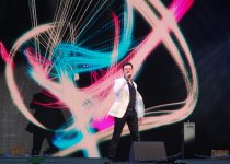 Milli Parkda Respublika Günü münasibətilə möhtəşəm bayram konserti və atəşfəşanlıq olub (FOTO)