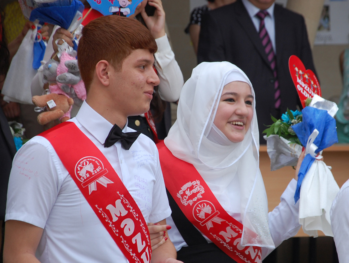 "Son zəng"i çalınanlar (FOTOSESSİYA)