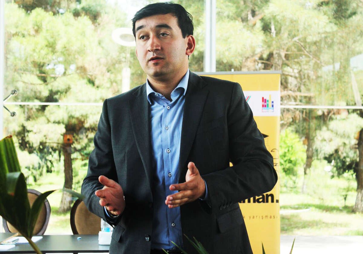 Gəncədə “Nə? Harada? Nə zaman?” turniri keçirilib (FOTO)