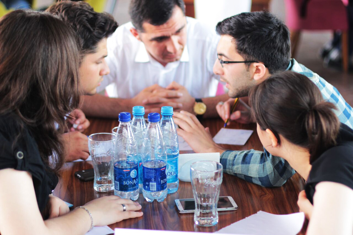 Gəncədə “Nə? Harada? Nə zaman?” turniri keçirilib (FOTO)