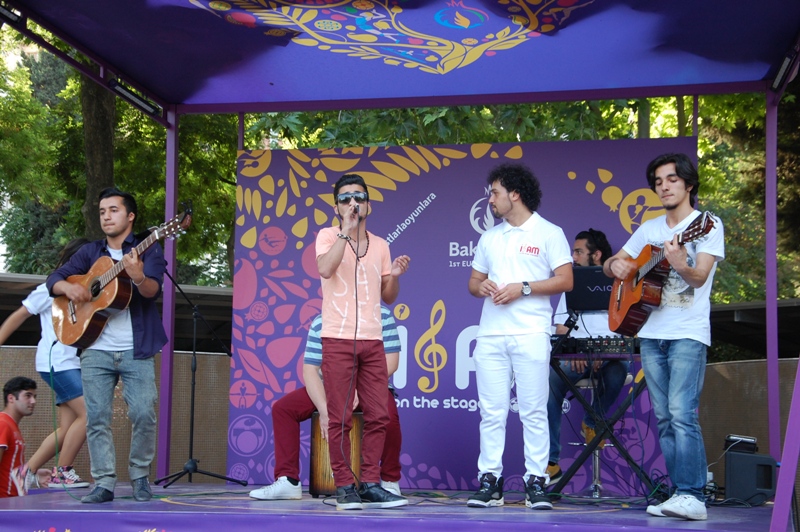 Birinci Avropa Oyunları ərəfəsində Bakıda "İFAM" xalq səhnəsi təşkil olunub (FOTO)