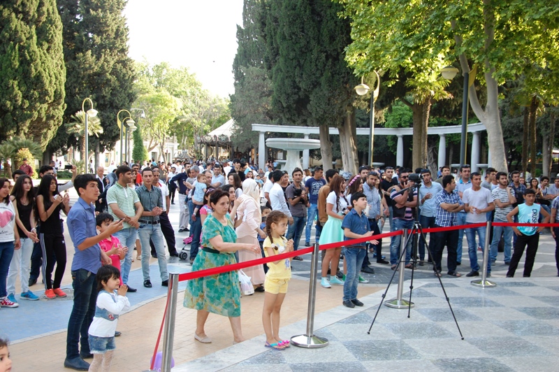 Birinci Avropa Oyunları ərəfəsində Bakıda "İFAM" xalq səhnəsi təşkil olunub (FOTO)