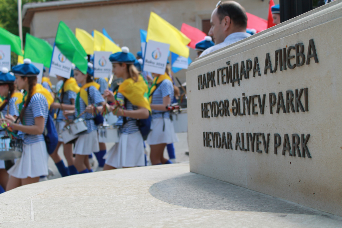 Kiyevdə I Avropa Oyunları ilə bağlı bayram yürüşü və tanıtım keçirildi (FOTO)