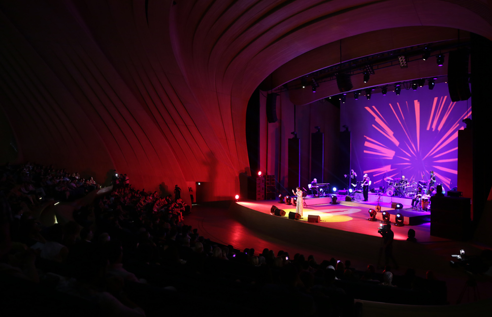 Heydər Əliyev Mərkəzində I Avropa Oyunlarına həsr olunan konsert keçirilib  (FOTO)