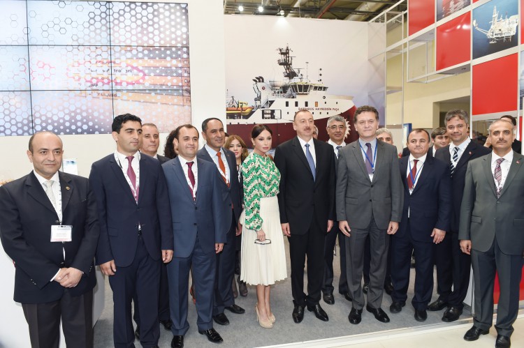 Prezident İlham Əliyev və xanımı Caspian Oil & Gas və Caspian Power sərgilərinin açılış mərasimində iştirak edir (FOTO)