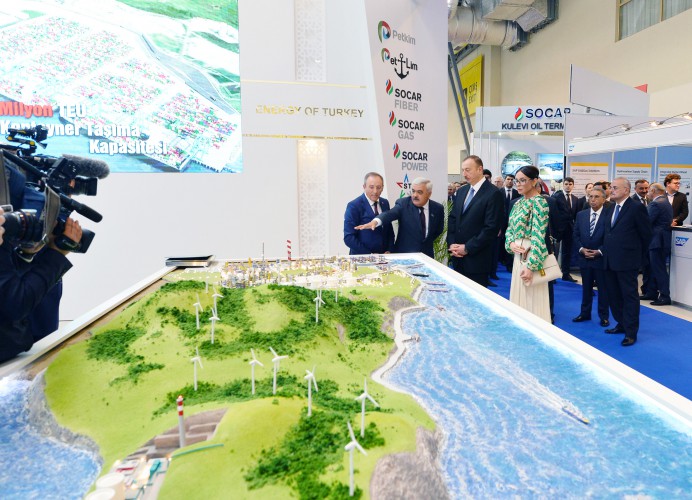 Prezident İlham Əliyev və xanımı Caspian Oil & Gas və Caspian Power sərgilərinin açılış mərasimində iştirak edir (FOTO)
