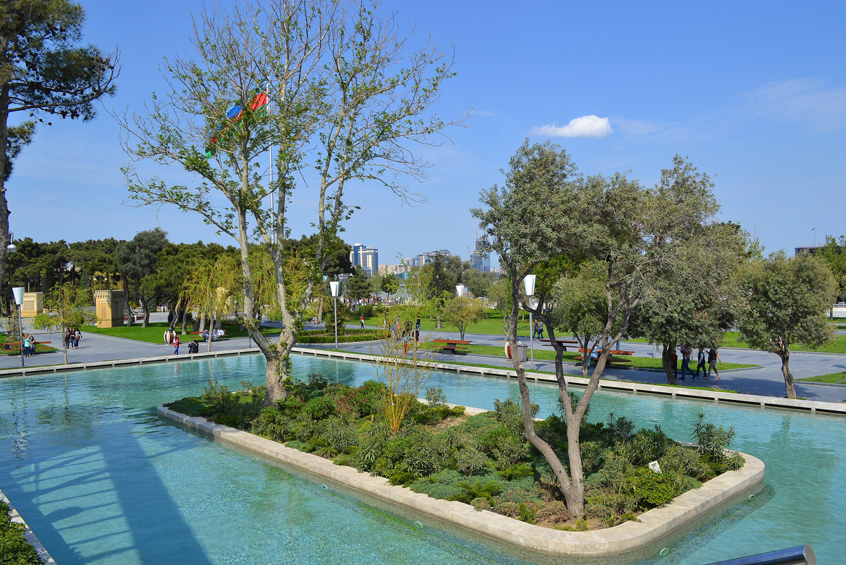 Bakı-2015: "Kiçik Venesiya"da gəzinti (FOTO)