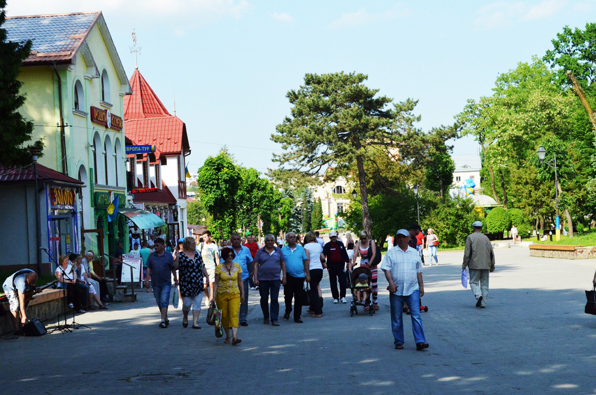 Ukraynanın kurort zonasında I Avropa Oyunları ilə bağlı bayram aksiyası keçirildi (FOTO)