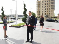 Prezident İlham Əliyev və xanımı Azərbaycan Boks Federasiyasının inzibati binasının və “Qafqaz Baku Sport Hotel”in açılışlarında iştirak ediblər (FOTO)
