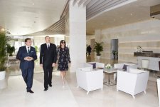 Prezident İlham Əliyev və xanımı Azərbaycan Boks Federasiyasının inzibati binasının və “Qafqaz Baku Sport Hotel”in açılışlarında iştirak ediblər (FOTO)