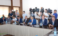 Əli Həsənov: Azərbaycan mətbuatının 140 illiyi yüksək səviyyədə qeyd edilməlidir