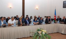 Əli Həsənov: Azərbaycan mətbuatının 140 illiyi yüksək səviyyədə qeyd edilməlidir