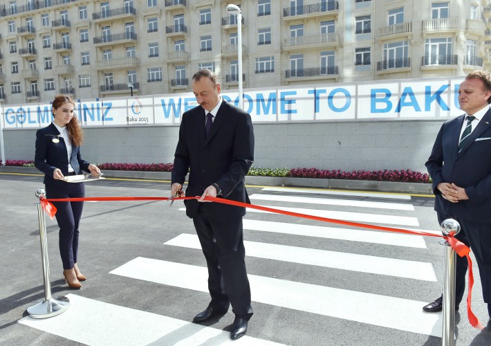 Prezident İlham Əliyev və xanımı Azərbaycan Boks Federasiyasının inzibati binasının və “Qafqaz Baku Sport Hotel”in açılışlarında iştirak ediblər (FOTO)