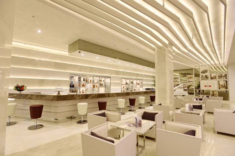 Prezident İlham Əliyev və xanımı Azərbaycan Boks Federasiyasının inzibati binasının və “Qafqaz Baku Sport Hotel”in açılışlarında iştirak ediblər (FOTO)