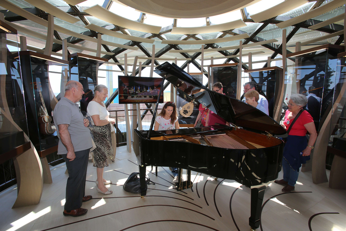 “Milan Expo 2015” sərgisində Azərbaycanın milli pavilyonu çox populyardır (FOTO, VİDEO – 1-ci hissə)