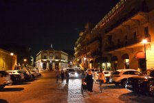 Bakı 2015: Bakıda gecə gəzintisi (FOTO)