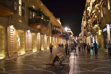 Bakı 2015: Bakıda gecə gəzintisi (FOTO)