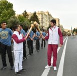 Prezident İlham Əliyev Dənizkənarı Milli Parkdakı “Sadko” limanında Avropa Oyunlarının məşəlini qəbul etdi (FOTO)