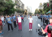 Prezident İlham Əliyev Dənizkənarı Milli Parkdakı “Sadko” limanında Avropa Oyunlarının məşəlini qəbul etdi (FOTO)