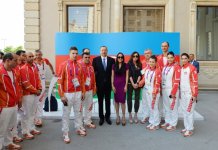 Prezident İlham Əliyev və xanımı Azərbaycanı birinci Avropa Oyunlarında təmsil edəcək idmançılarla görüşüblər (FOTO)