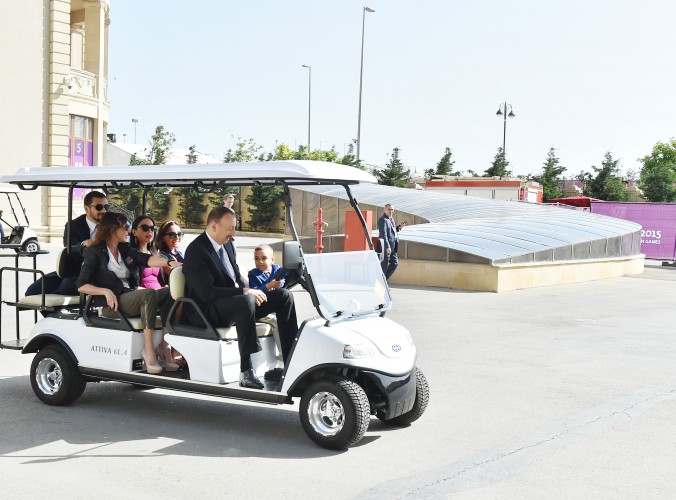 Prezident İlham Əliyev və xanımı Azərbaycanı birinci Avropa Oyunlarında təmsil edəcək idmançılarla görüşüblər (FOTO)