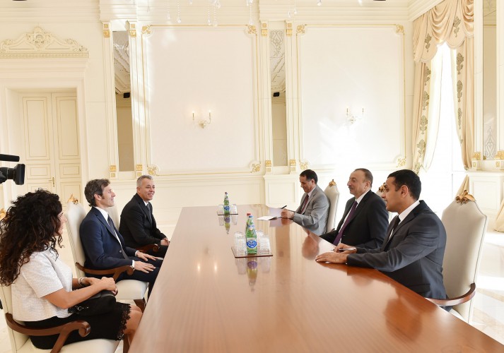 İlham Əliyev San-Marino dövlətinin başçılarını qəbul edib (FOTO)