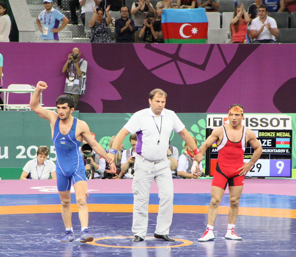 Azərbaycan güləşçisi erməniyə qalib gələrək Avropa Oyunlarının bürünc medalını qazandı (FOTO, VİDEO)