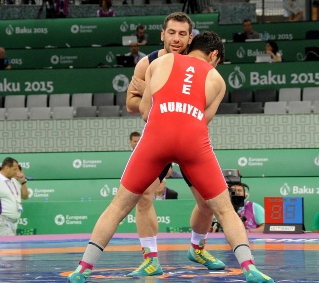 Güləşçilərimiz Avropa Oyunlarında ilk qızıl medalını qazandı: Rəsul Çunayev hərbi salam verdi(ƏLAVƏ OLUNUB 9) (FOTO, VİDEO)