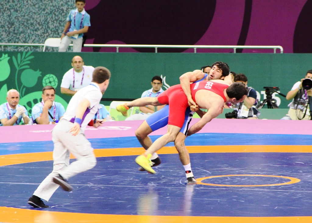 Güləşçilərimiz Qazaxıstanda 2 medal qazanıblar