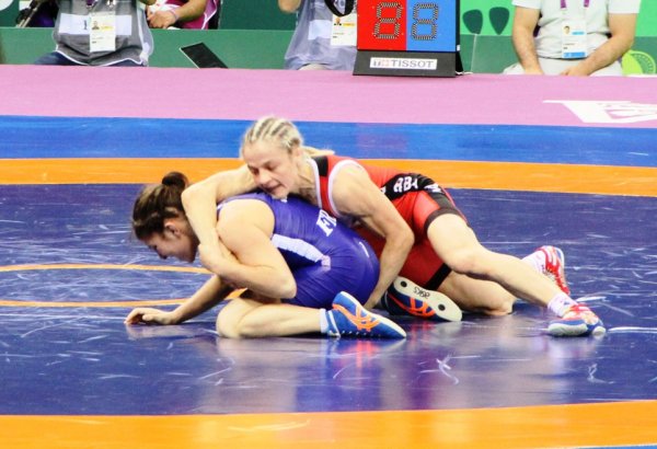 Bakı-2017: Mariya Stadnik qələbə ilə başladı
