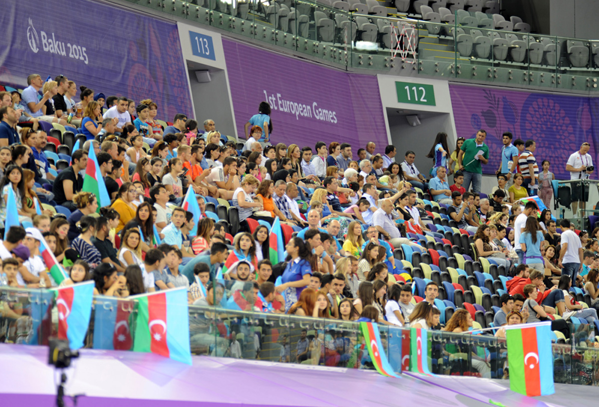 Azərbaycanın kişilərdən ibarət gimnastika yığması bürünc medal qazandı (FOTO)