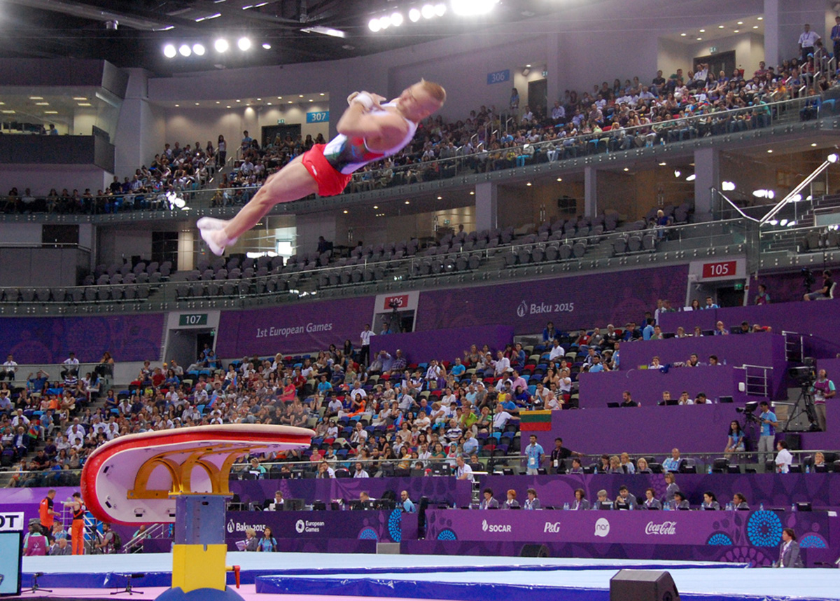 Azərbaycanın kişilərdən ibarət gimnastika yığması bürünc medal qazandı (FOTO)