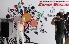 MOK-da medal qazanan azərbaycanlı idmançılar mükafatlandırılıb (FOTO)