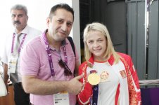 MOK-da medal qazanan azərbaycanlı idmançılar mükafatlandırılıb (FOTO)