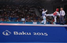 Azərbaycan taekvondoçusu yarımfinala yüksəldi (FOTO)