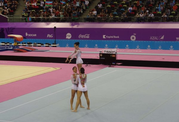 Azərbaycanın qadınlardan ibarət triosu idman akrobatikası üzrə yarışlarda final mərhələsinə çıxdı (FOTO)