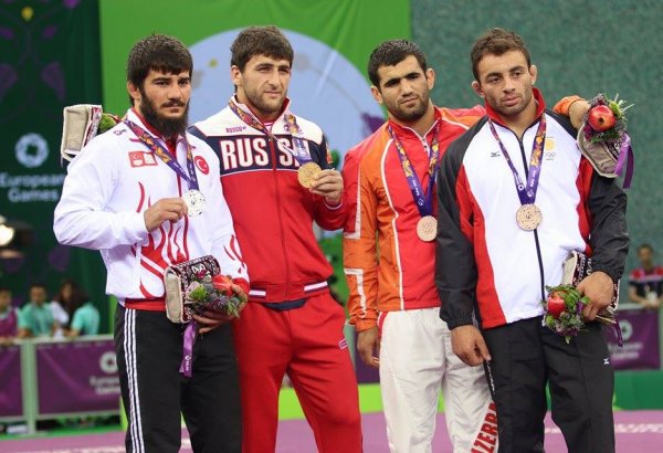 Cəbrayıl Həsənov: "İnşallah, hələ qızıl medallar qazanacağam"