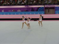 Azərbaycanın qadınlardan ibarət triosu idman akrobatikası üzrə yarışlarda final mərhələsinə çıxdı (FOTO)