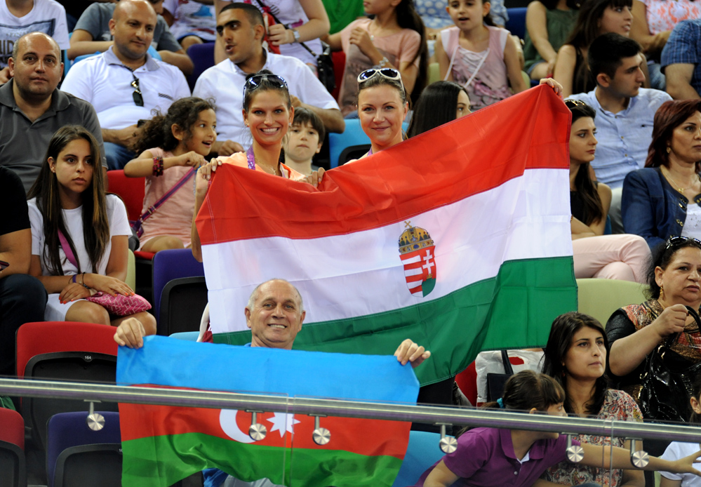 Avropa Oyunlarında aerobika gimnastikası üzrə qarışıq cütlüklərin təsnifat yarışları keçirilir (FOTO)