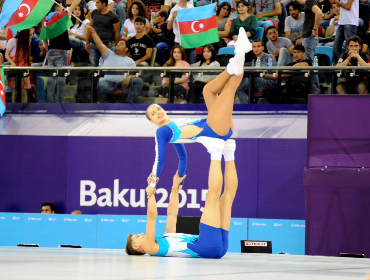 Avropa Oyunlarında aerobika gimnastikası üzrə qarışıq cütlüklərin təsnifat yarışları keçirilir (FOTO)