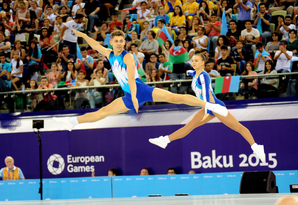 Avropa Oyunlarında aerobika gimnastikası üzrə qarışıq cütlüklərin təsnifat yarışları keçirilir (FOTO)