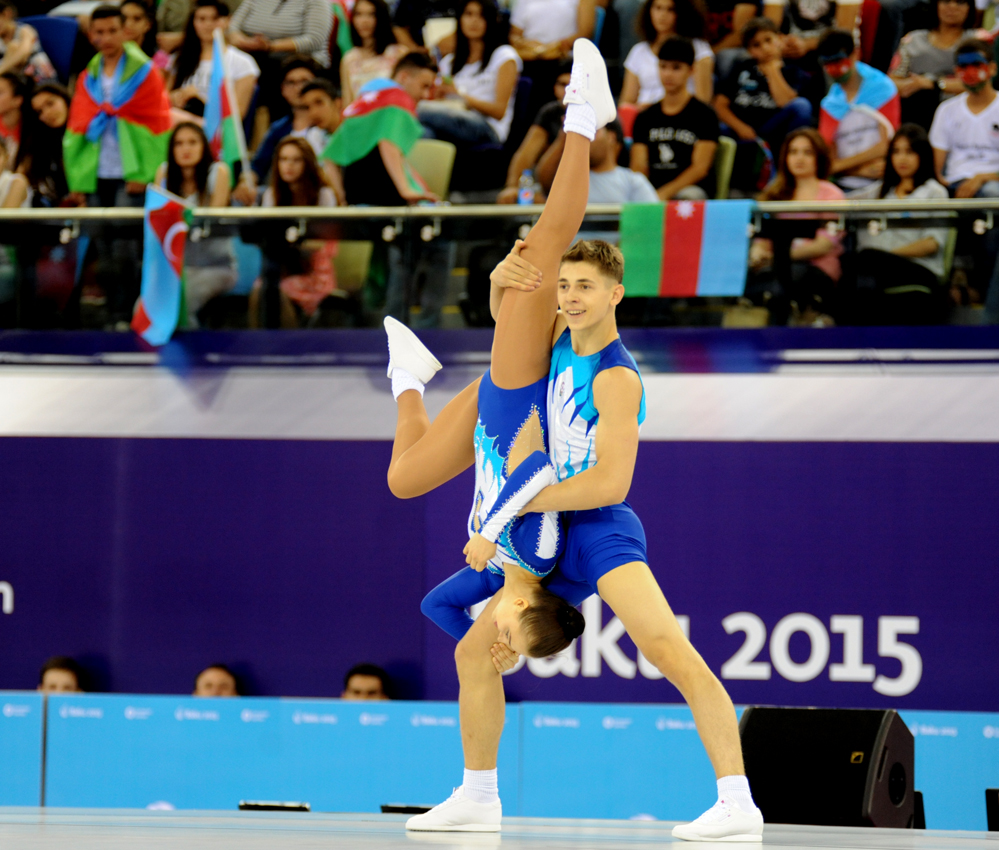 Avropa Oyunlarında aerobika gimnastikası üzrə qarışıq cütlüklərin təsnifat yarışları keçirilir (FOTO)