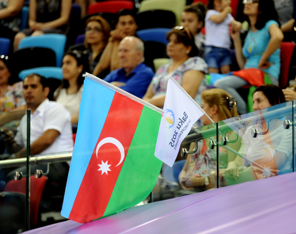 Avropa Oyunlarında aerobika gimnastikası üzrə qarışıq cütlüklərin təsnifat yarışları keçirilir (FOTO)