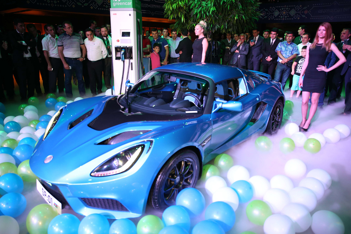 Bakıda “Detroit Electric SP:01” elektrik avtomobilinin Avropa təqdimatı olub (FOTO,VİDEO)